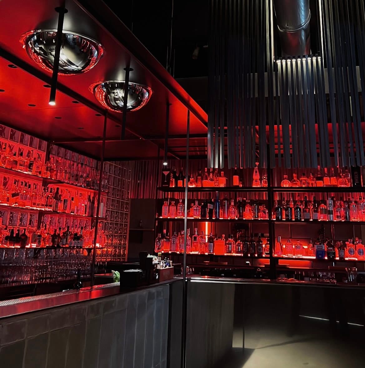 Puntosette - Cocktail Bar con Cucina