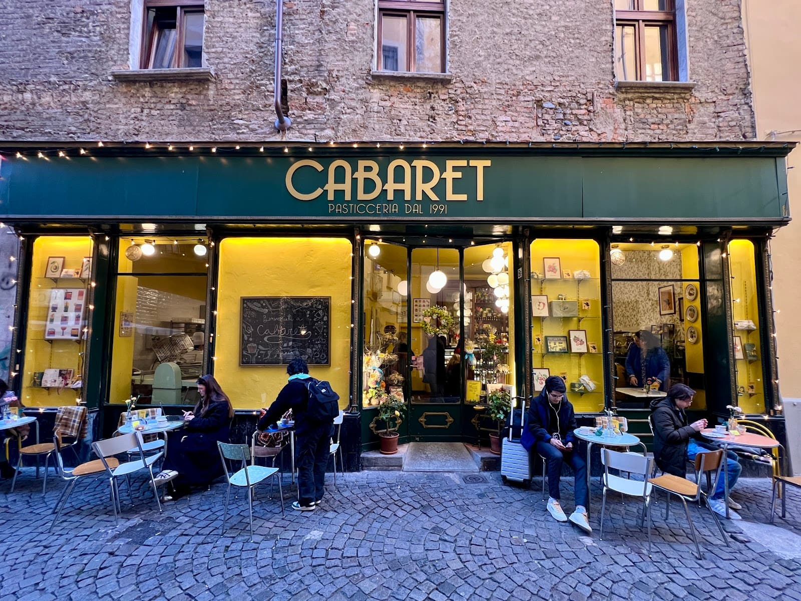 Cabaret Pasticceria dal 1991